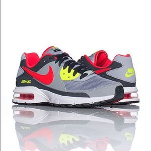 Women’s Nike Air Max Captivate Sneakers